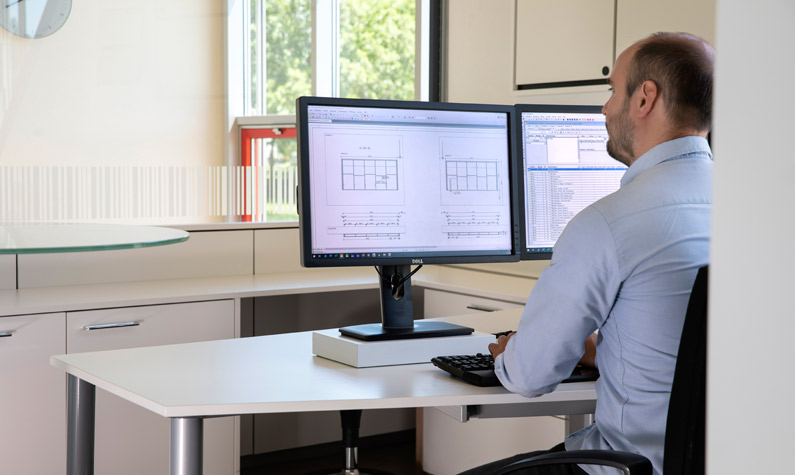 Planung und Konstruktion mit 3D-CAD-CAM.